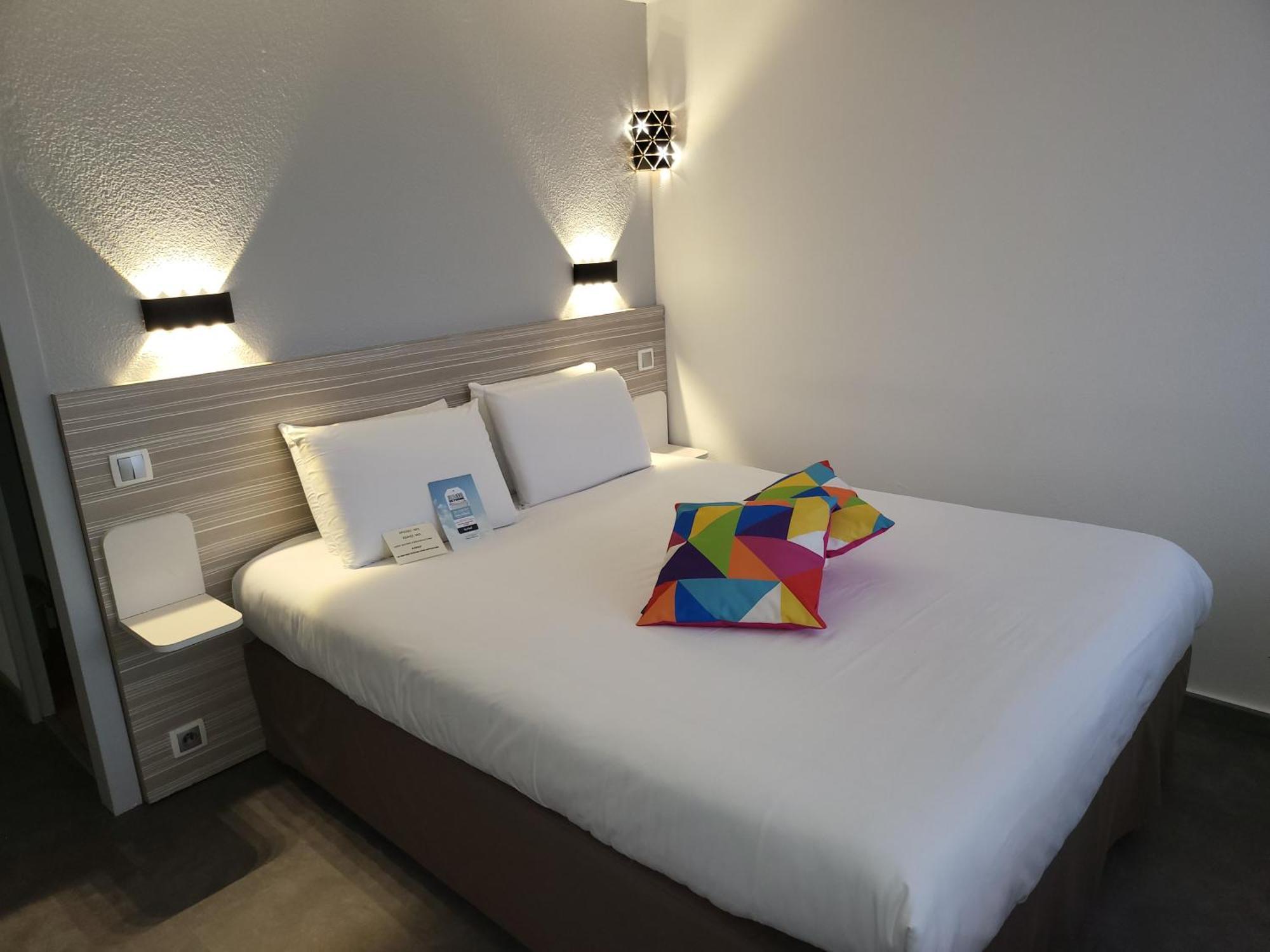 Hotel Kyriad Bellegarde - Geneve 3*